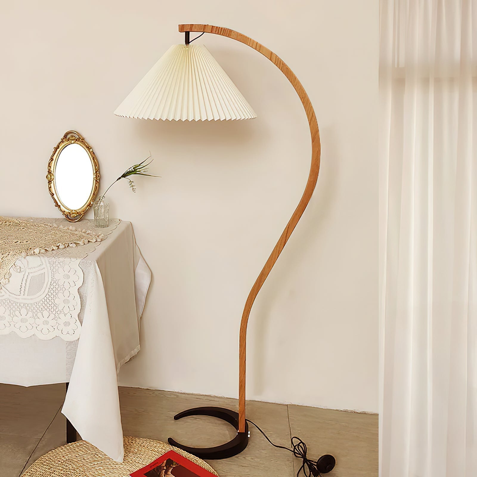 Radilum Caprani Floor Lamp Beech Wood and Linen